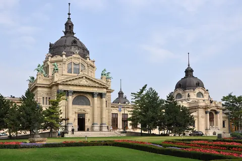 Thermes Széchenyi